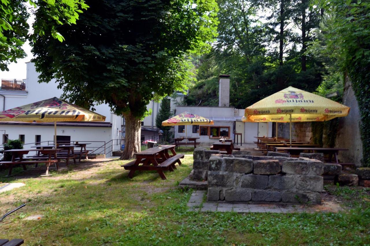 Hotel Podkost Libosovice Exterior photo